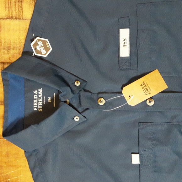 NWT Mens Field & Stream Navy Latitude II Short Sleeve Button Up Shirt SZ Small - Picture 4 of 6